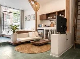 Lakeside Horizon Boutique Suites-1 min to Hoan Kiem Lake-Free Airport