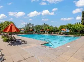 @ Marbella Lane - 4BR Mediterranean-style Home