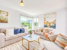 StayAU 4BR Family-Friendly Home near Deakin Uni