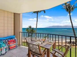 Valley Isle 208 · VI208 Remodeled Maui OceanFront 2BD w Ocean Vi