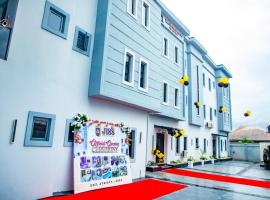 JISS Apartments and Hotels, hotel dicht bij: Internationale luchthaven Port Harcourt - PHC, Rumu-Oparala