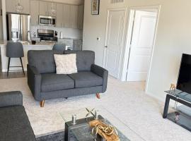 Oasis Lakeside place Near Frisco 2bd-2ba Sleep 6, hotel in Aubrey