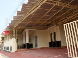 House of A Syariah Kedamaian，位于班达楠榜的民宿