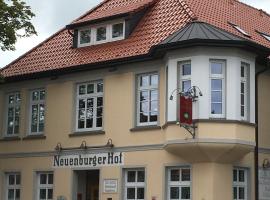 Hotel Neuenburger Hof, מלון בNeuenburg