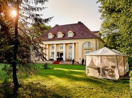 Pałac Bażantarnia, hotel v destinácii Pszczyna