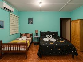 Ethlyn House, Hotel in Bocas del Toro