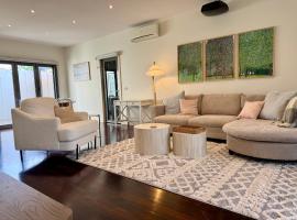 Home Away From Home - Maribyrnong Boutique Townhouse, hotel v destinaci Maribyrnong