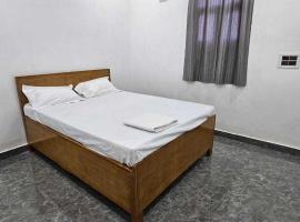 HOTEL O BABA PREM HOTEL, hotel em Bihta