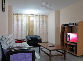 2 bedroom apartment in Atlit, Haifa district, hotell i Atlit