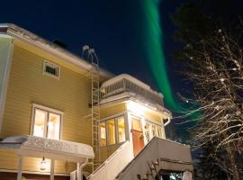 Arctic Garden Design Villa, hotel com piscina em Rovaniemi