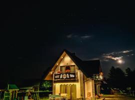 Family HOUSE, hotel v destinácii Witów