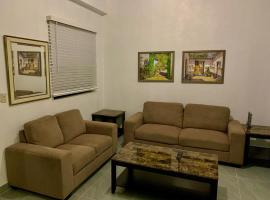 Peaceful 1-bedrm, 1-bathrm villa Pedro's Height, hotel em Tumon