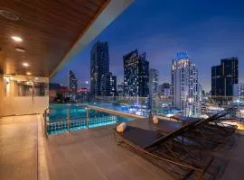 Adelphi Suites Bangkok