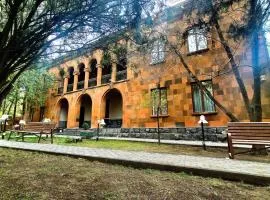 AnnaBella Boutique Hotel
