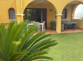 Beautiful apartment with gardens - sea and mountain views