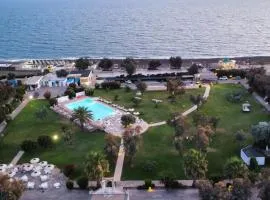 Riva di Palo Beach Hotel