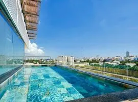®2BR{The~City~Center}@DTown PoolGym NearCecilip