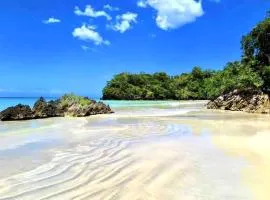 {3BR~Beach~Condo}@LakeView PlayaBonita PoolLUX