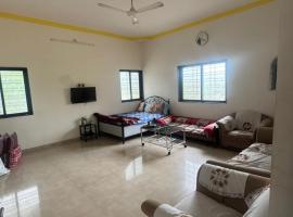 2BHK Nature Stay, hotel v destinaci Wādhiware
