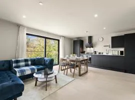 Luxury NEC and Birmingham Airport Apartment