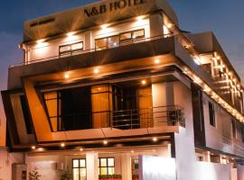 N&B Hotel, hotel in Sampong