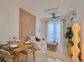 Baron Residence by manatidur #PetFriendly #Lakecity