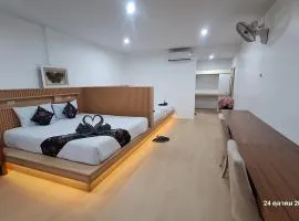 Sleep In Lanta Resort