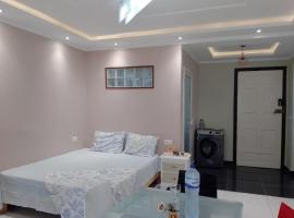 Nice apartment in Menzah 5、アリアナのペット同伴可ホテル