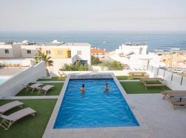 SURFinn Figueira Da Foz، فندق في بواركوس