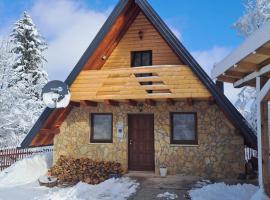 Pogled na Romaniju, cabin in Pale