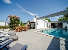 Casa ELI - 3 Bedroom house with pool - HolidaysPT