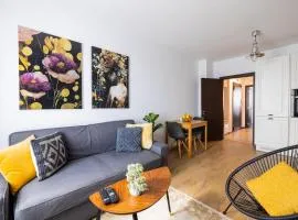 Chic Downtown Flat