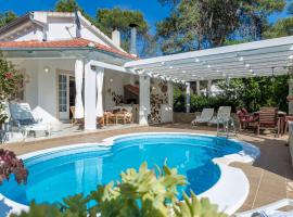 Holiday Home Maya by Interhome, hotel in Brgulje