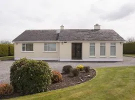 Holiday Home Eagle View Holiday Home by Interhome