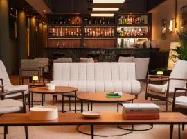 The Honest Budapest by Chic & Basic