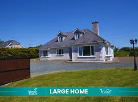 Holiday Home Ballygarrett Holiday Home by Interhome