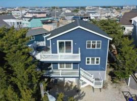 5 Br Ship Bottom- Bayside Short Walk To Beach, hotel in Ship Bottom