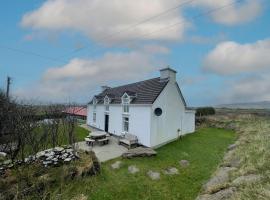 Holiday Home Ballylusky Holiday Home by Interhome, hotel in Murreagh