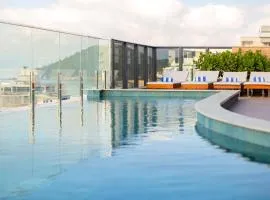 Boutique Apartment - Completo e em frente a Praia Brava