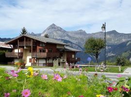 Appartement 4 pers. avec parking, proche pistes, animaux acceptés - FR-1-733-47, hotel in Crest-Voland