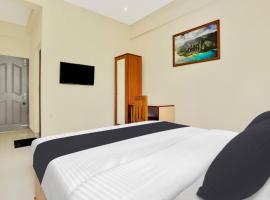 Super Collection O Lefort LUXE by PopTavern, hotel em Trivandrum