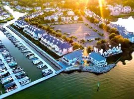 OceanPinesFamilyBeachRetreat JettdTub KingBed