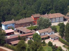 Lauku saimniecība Agriturismo Cascina Caremma pilsētā Besate