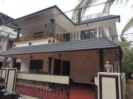 Homestay near Lulu- Edappally- Amrita, Aster Hospital- Kochi