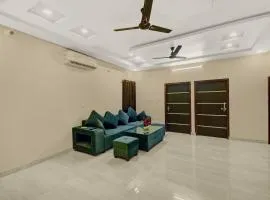Hotel O Neelkanth