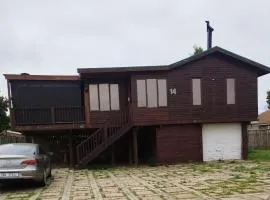 Zen-Vibes Holiday Home