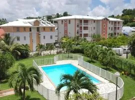 Studio charmant aux Trois-Îlets avec vue mer