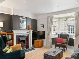 Cottage in central Porlock with garden & parking