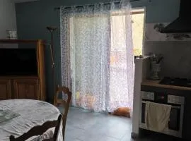 Maisonnette au coeur du Luberon