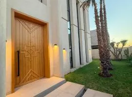 The Sultans House - Luxe Villa in Marrakech met Verwarmd Privezwembad